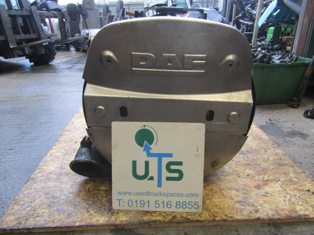 DAF XF 105 EXHAUST DPF/CAT EURO 5 SPEC P/NO 1747245 - 排气系统 适用于 卡车:图1 DAF XF 105 EXHAUST DPF/CAT EURO 5 SPEC P/NO 1747245 - 排气系统 适用于 卡车:图1