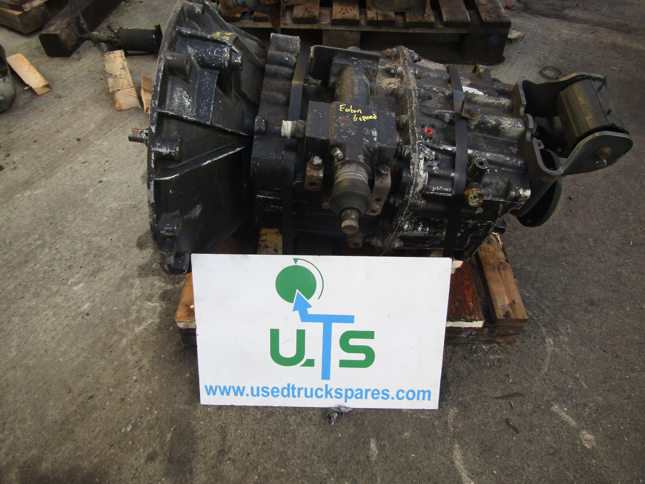 EATON 6 SPEED RENAULT MIDLUM GEARBOX TYPE FSO/5206B - 变速箱 适用于 卡车:图2 EATON 6 SPEED RENAULT MIDLUM GEARBOX TYPE FSO/5206B - 变速箱 适用于 卡车:图2