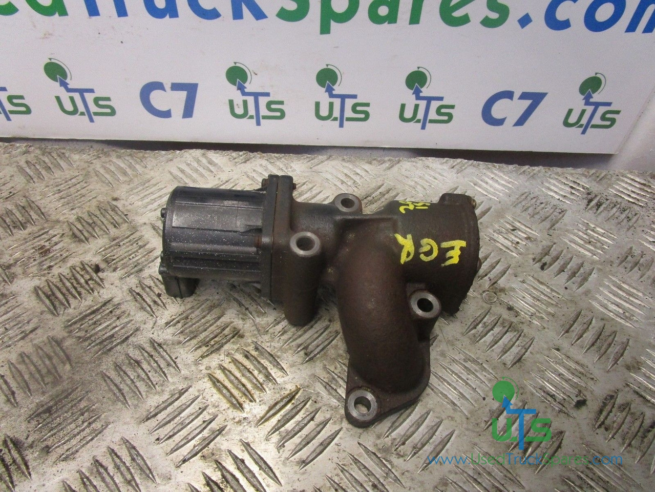 ISUZU N75 (4HK1) 190 EGR VALVE - 发动机及其零件 适用于 卡车:图1 ISUZU N75 (4HK1) 190 EGR VALVE - 发动机及其零件 适用于 卡车:图1
