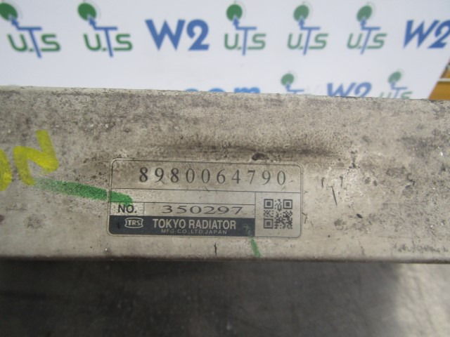 ISUZU NQR 5.2 INTERCOOLER 8980064790 - 发动机及其零件 适用于 卡车:图3 ISUZU NQR 5.2 INTERCOOLER 8980064790 - 发动机及其零件 适用于 卡车:图3