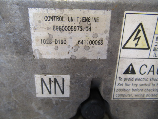 ISUZU NQR ENGINE CONTROL UNIT P/NO 8980005973 04 - ECU 适用于 卡车:图2 ISUZU NQR ENGINE CONTROL UNIT P/NO 8980005973 04 - ECU 适用于 卡车:图2
