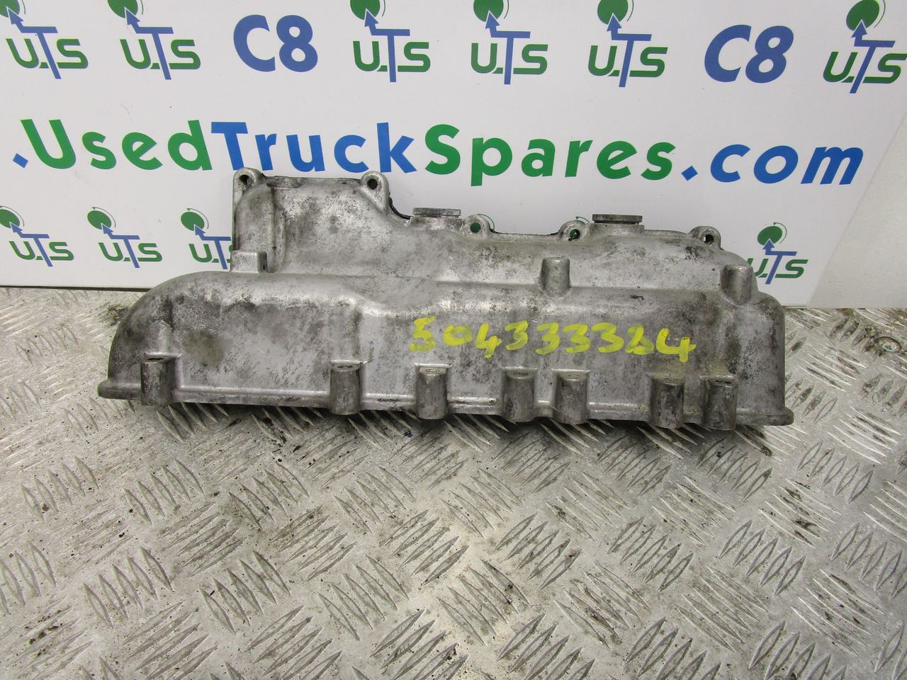 IVECO DAILY 3.0 INLET MANIFOLD P/NO 504333384 - 发动机及其零件 适用于 卡车:图1 IVECO DAILY 3.0 INLET MANIFOLD P/NO 504333384 - 发动机及其零件 适用于 卡车:图1