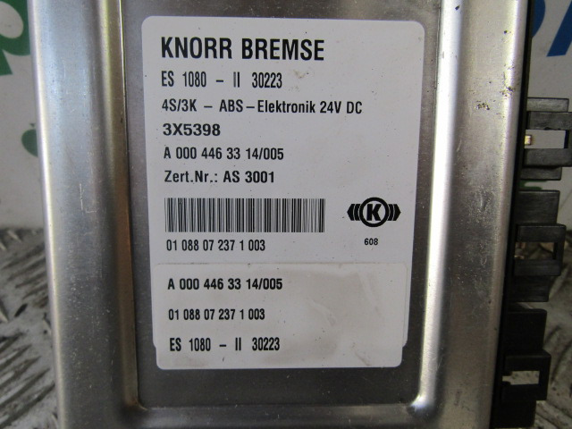 MERCEDES ATEGO ABS/ESR ECU P/NO A000 446 3314 - ECU 适用于 卡车:图2 MERCEDES ATEGO ABS/ESR ECU P/NO A000 446 3314 - ECU 适用于 卡车:图2