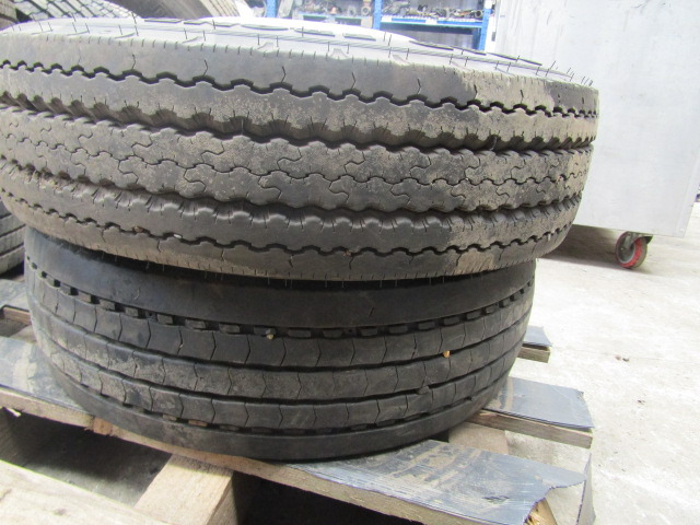 MITSUBISHI FUSO (6) WHEELS AND TYRES 205/75/17.5 8-10MM TREAD 32MM HOLES SET OF 6 - 轮胎 适用于 卡车:图2 MITSUBISHI FUSO (6) WHEELS AND TYRES 205/75/17.5 8-10MM TREAD 32MM HOLES SET OF 6 - 轮胎 适用于 卡车:图2