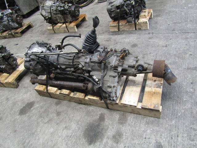 MITSUBISHI PAJERO / SHOGUN 2.8 AUTOMATIC GEARBOX - 变速箱 适用于 小型货车:图4 MITSUBISHI PAJERO / SHOGUN 2.8 AUTOMATIC GEARBOX - 变速箱 适用于 小型货车:图4