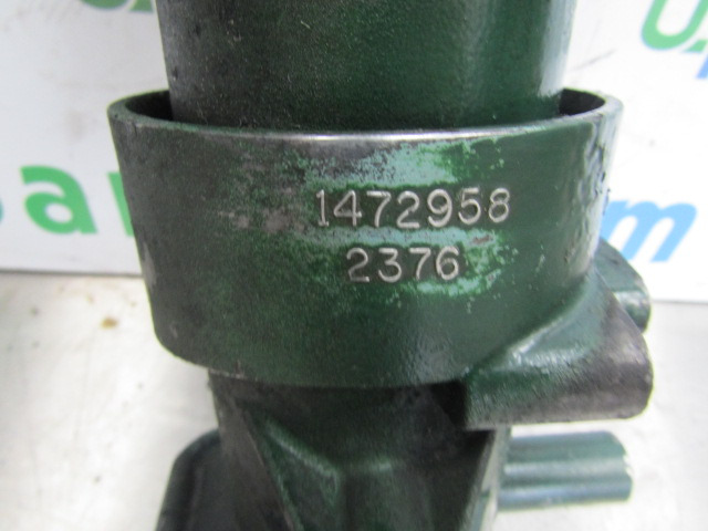 SCANIA 144/164 V8 AIR INTAKE PIPE P/NO 1472958/2376 - 发动机及其零件 适用于 卡车:图2 SCANIA 144/164 V8 AIR INTAKE PIPE P/NO 1472958/2376 - 发动机及其零件 适用于 卡车:图2