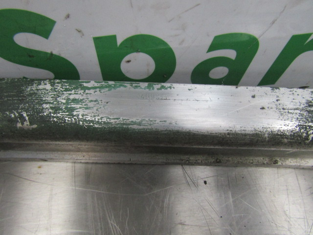 SCANIA 144/164 V8 FUEL RAIL P/NO 1499320 - 发动机及其零件 适用于 卡车:图3 SCANIA 144/164 V8 FUEL RAIL P/NO 1499320 - 发动机及其零件 适用于 卡车:图3