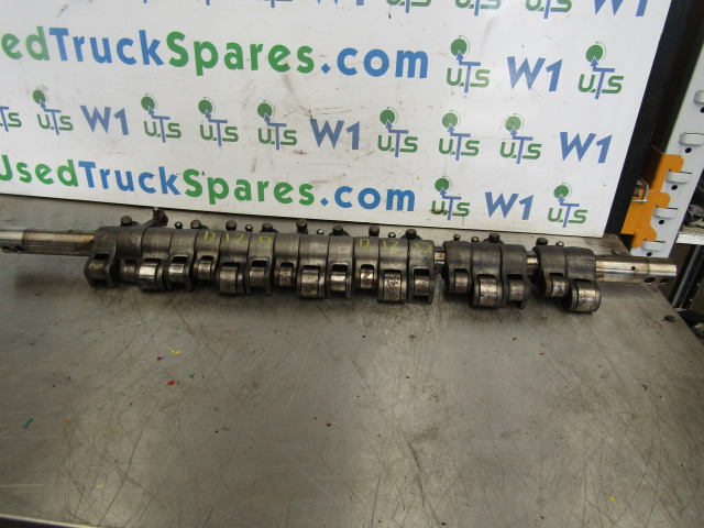 VOLVO FH D12D ROCKER SHAFT COMPLETE P/NO 8170158/2495 - 发动机及其零件 适用于 卡车:图1 VOLVO FH D12D ROCKER SHAFT COMPLETE P/NO 8170158/2495 - 发动机及其零件 适用于 卡车:图1