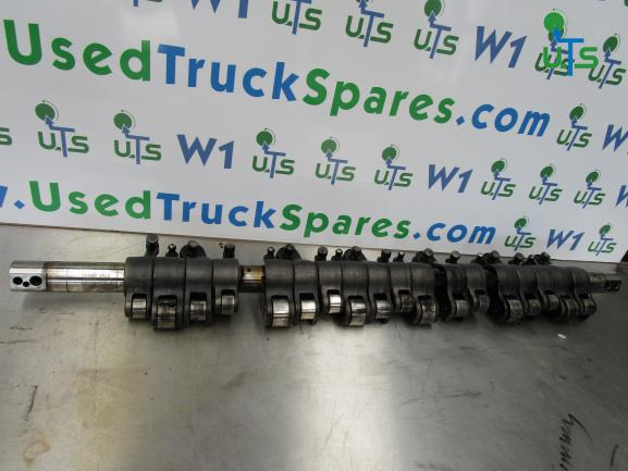 VOLVO FH/FM D12D 340/380 ROCKER SHAFT 8170158/2495 - 发动机及其零件 适用于 卡车:图1 VOLVO FH/FM D12D 340/380 ROCKER SHAFT 8170158/2495 - 发动机及其零件 适用于 卡车:图1
