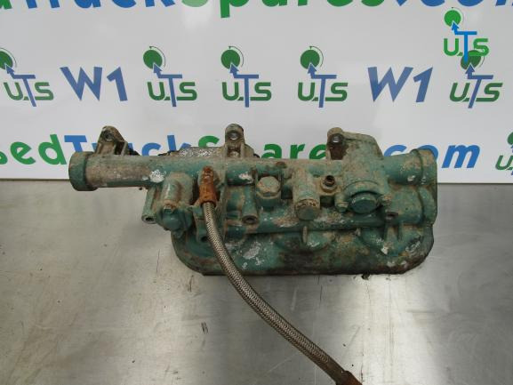 VOLVO FH/FM D12D OIL FILTER HOUSING P/NO 20463826 - 发动机及其零件 适用于 卡车:图1 VOLVO FH/FM D12D OIL FILTER HOUSING P/NO 20463826 - 发动机及其零件 适用于 卡车:图1