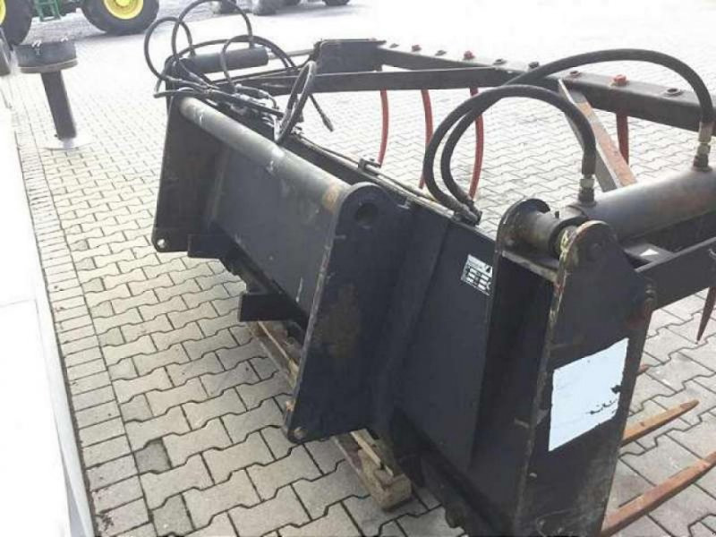 Bressel SZ 25 - 牵引车前端装载机:图3 Bressel SZ 25 - 牵引车前端装载机:图3