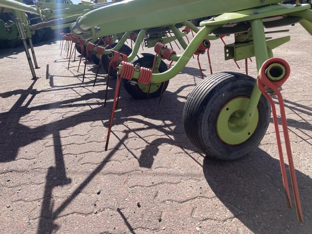 CLAAS VOLTO 64 - 翻草机/ 搂草机:图3 CLAAS VOLTO 64 - 翻草机/ 搂草机:图3