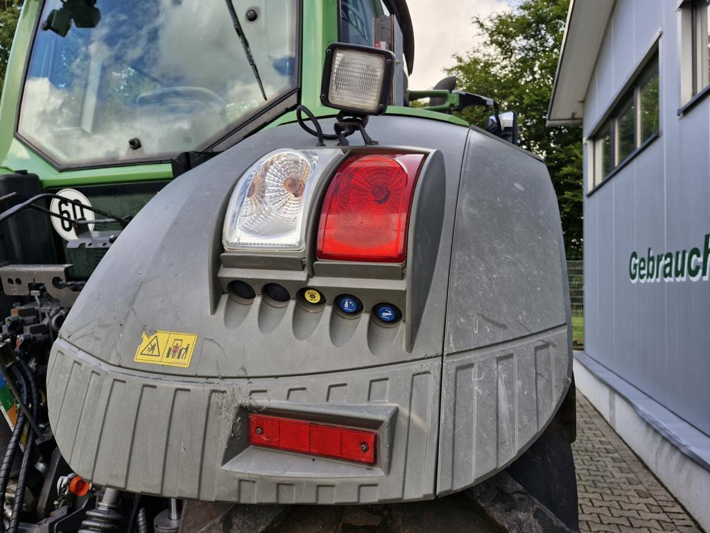 Fendt 826 VARIO PROFI PLUS - 拖拉机:图2 Fendt 826 VARIO PROFI PLUS - 拖拉机:图2