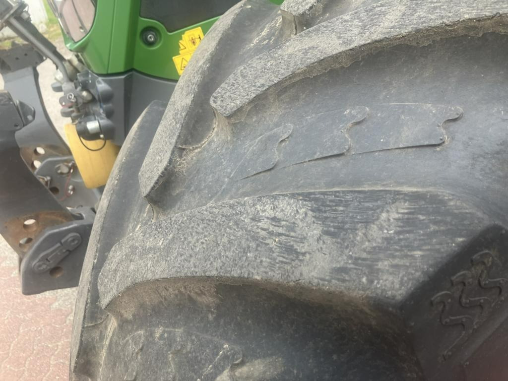Fendt 828 Profi Plus - 拖拉机:图2 Fendt 828 Profi Plus - 拖拉机:图2
