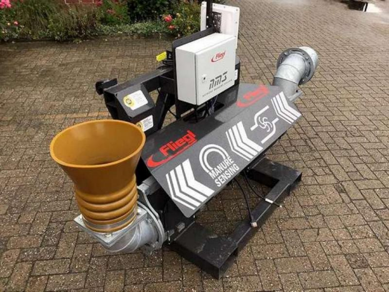 Fliegl NIR STATION 8 - 施肥设备:图4 Fliegl NIR STATION 8 - 施肥设备:图4