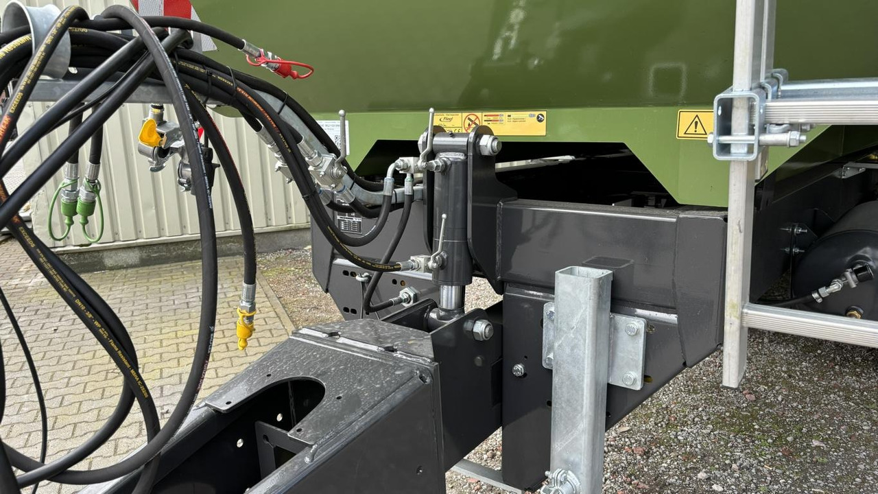 Fliegl TMK 264 FOX PROFI - 翻斗车:图3 Fliegl TMK 264 FOX PROFI - 翻斗车:图3