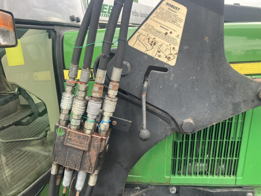 John Deere 6110 SE - 拖拉机:图4 John Deere 6110 SE - 拖拉机:图4