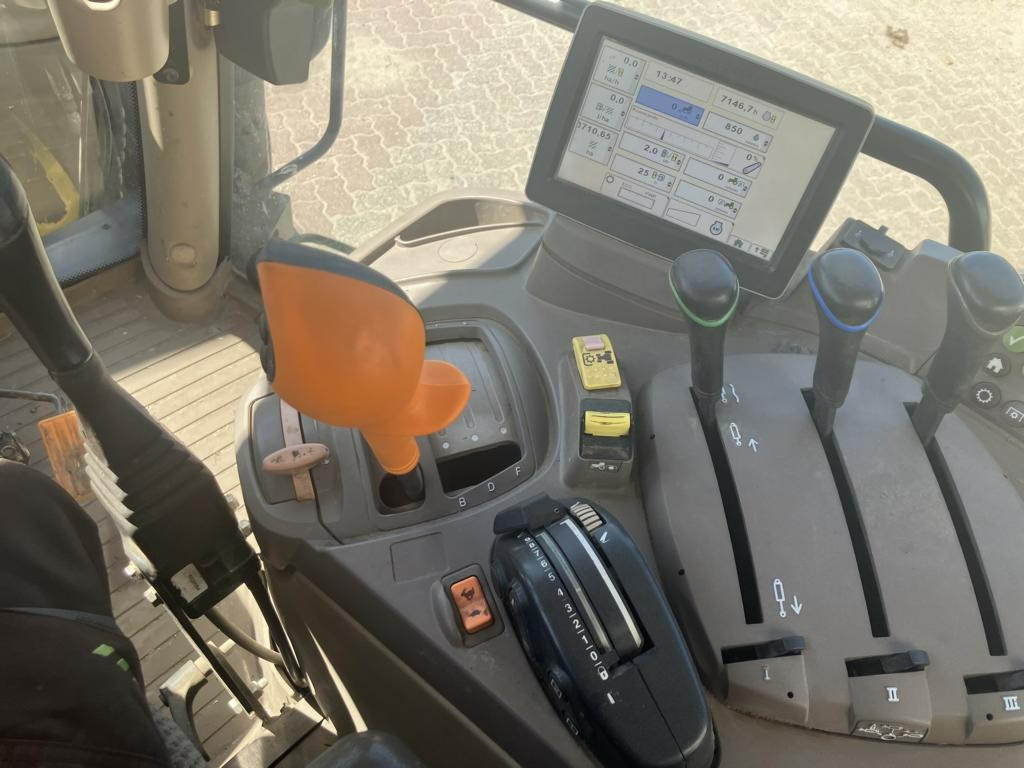 拖拉机 John Deere 6125R：图20