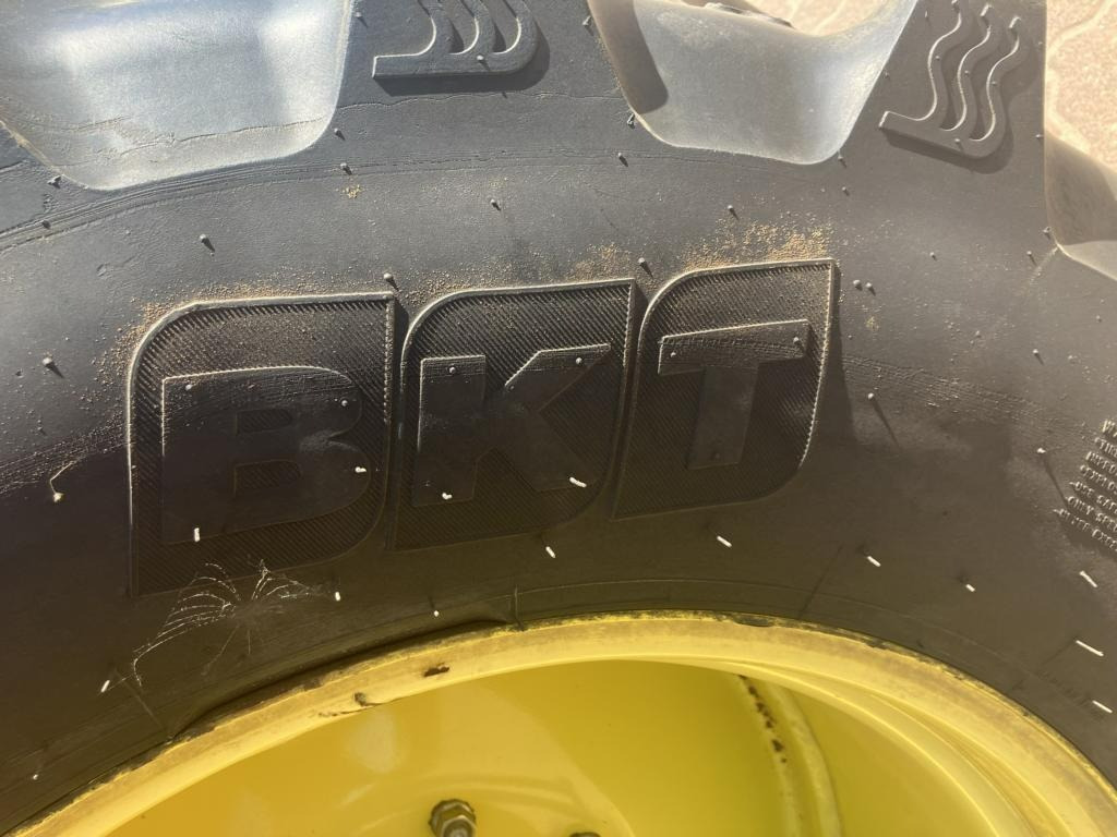 拖拉机 John Deere 6125R：图13