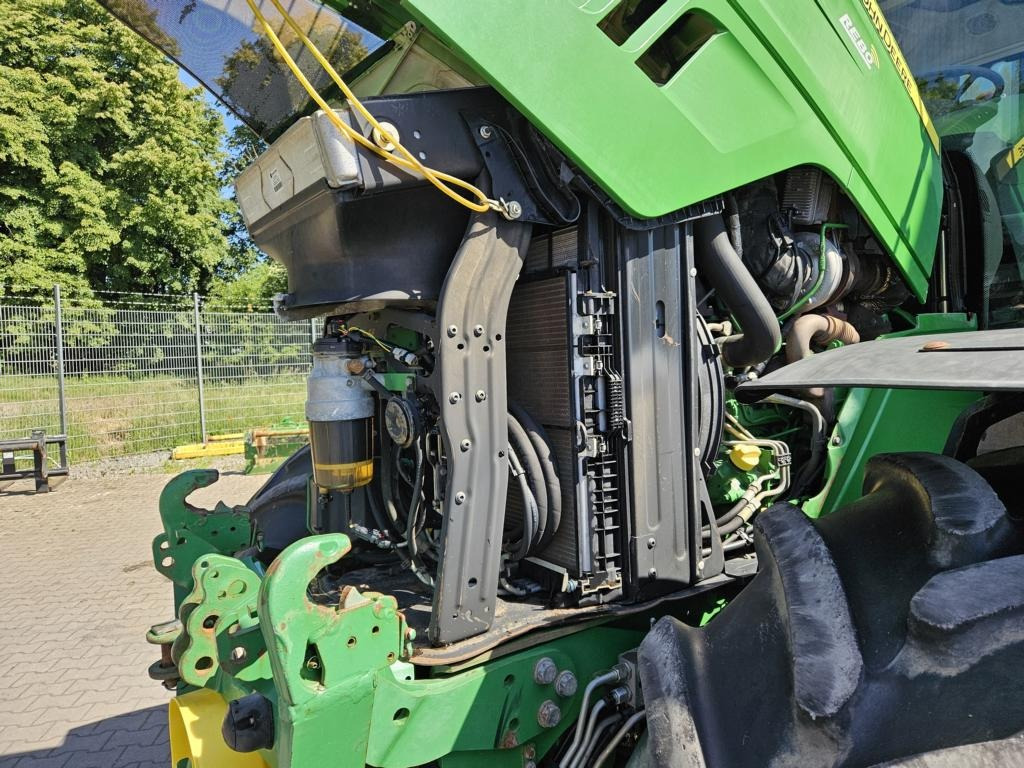 John Deere 6210R - 拖拉机:图4 John Deere 6210R - 拖拉机:图4