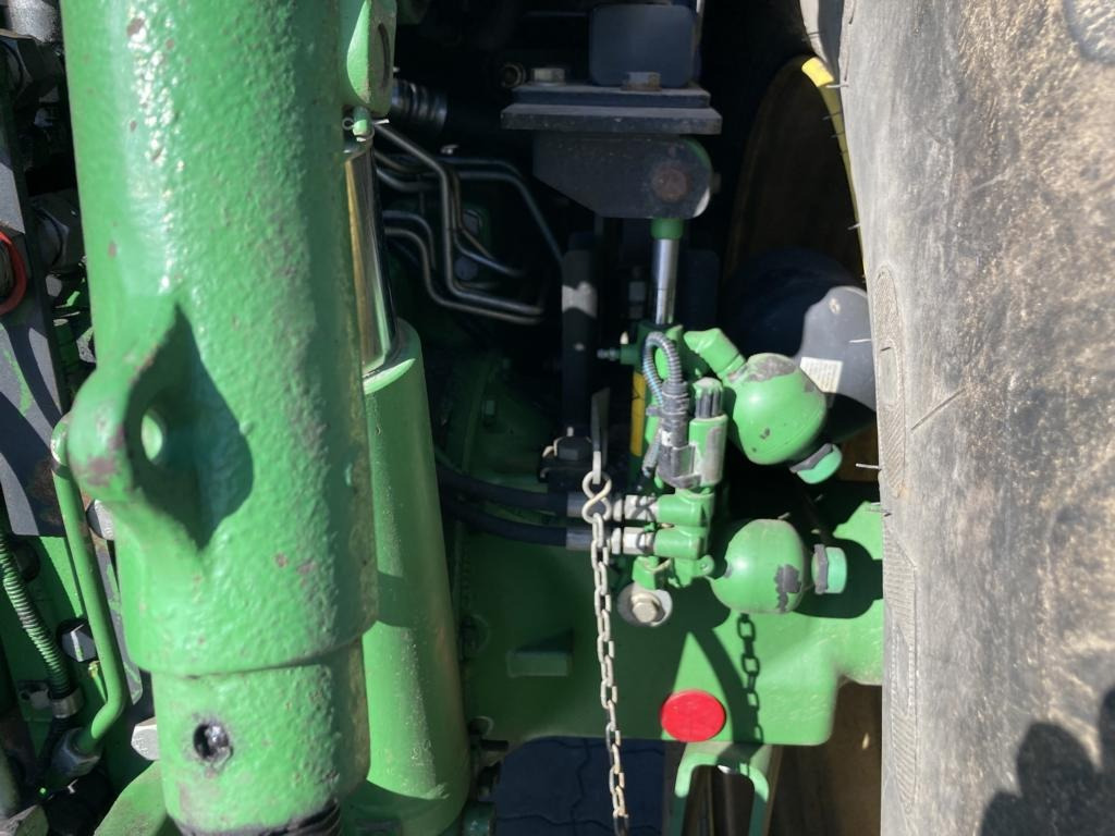 John Deere 6210R - 拖拉机:图4 John Deere 6210R - 拖拉机:图4