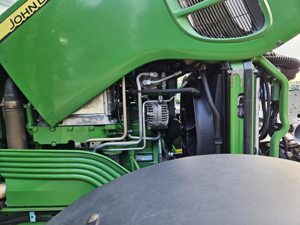 John Deere 6630 Premium - 拖拉机:图2 John Deere 6630 Premium - 拖拉机:图2