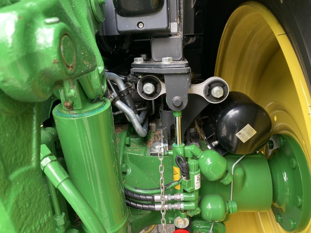 John Deere 6R145 - 拖拉机:图2 John Deere 6R145 - 拖拉机:图2