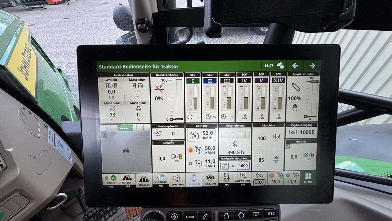 John Deere 6R215 - 拖拉机:图3 John Deere 6R215 - 拖拉机:图3