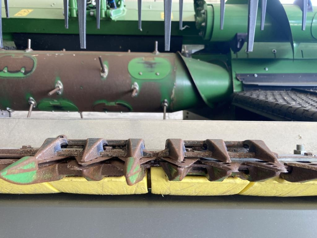 John Deere HD35X MY24 - 联合收割机:图3 John Deere HD35X MY24 - 联合收割机:图3
