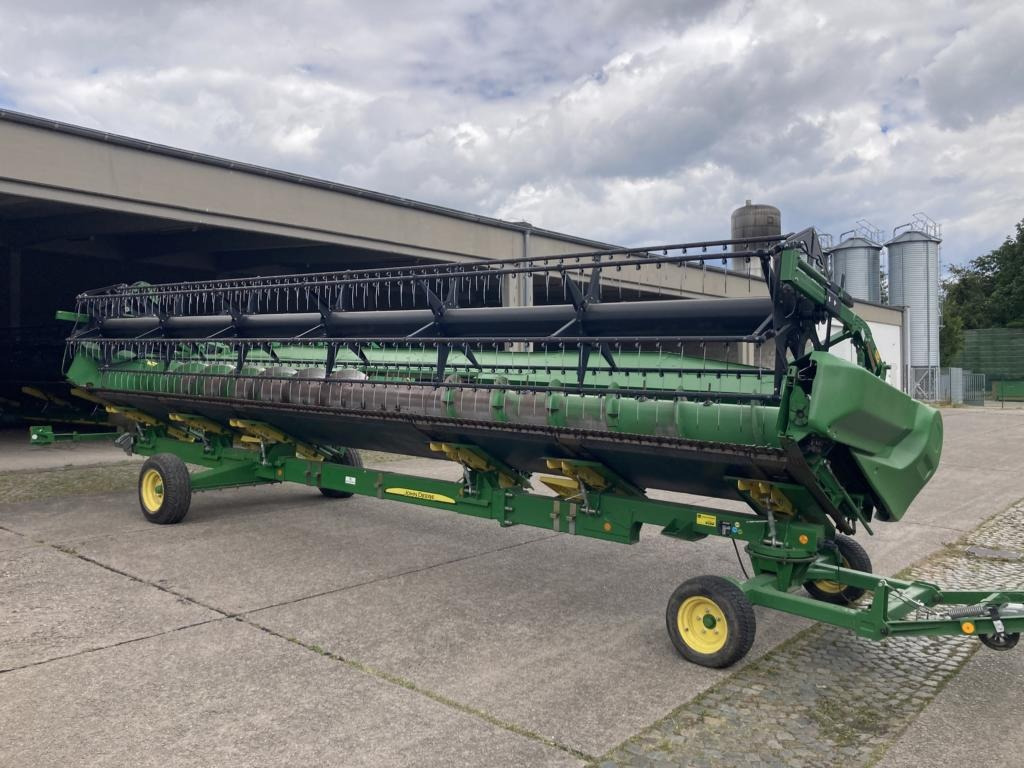 John Deere SCHNEIDWERK 630X - 联合收割机:图1 John Deere SCHNEIDWERK 630X - 联合收割机:图1