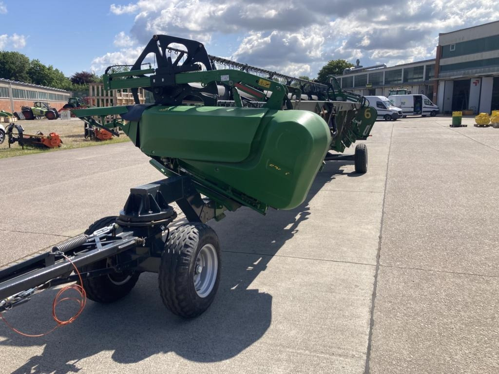 John Deere SCHNEIDWERK 630X - 联合收割机:图2 John Deere SCHNEIDWERK 630X - 联合收割机:图2