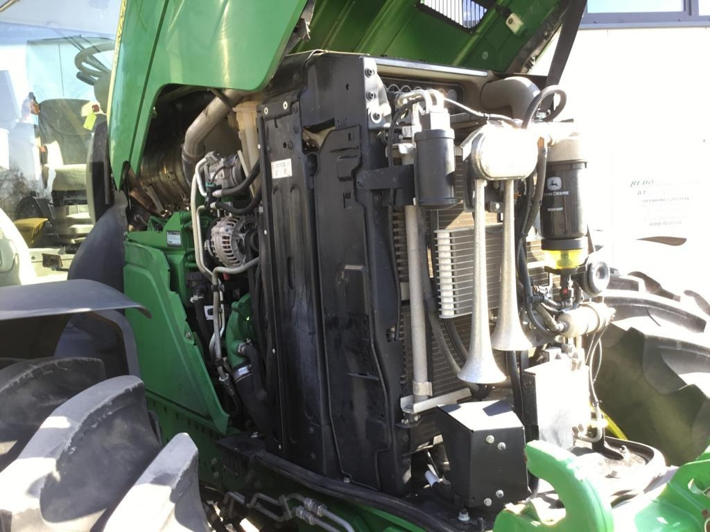 John Deere TRAKTOR 6155R - 拖拉机:图3 John Deere TRAKTOR 6155R - 拖拉机:图3