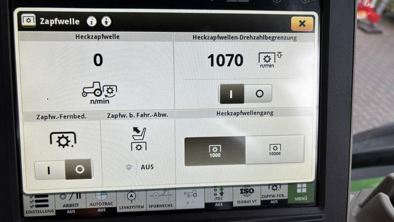 John Deere TRAKTOR 8R370 - 拖拉机:图5 John Deere TRAKTOR 8R370 - 拖拉机:图5