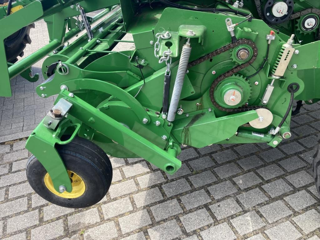 John Deere V461M - PAKET FÜR RUNDBALLENPR - 包膜机:图4 John Deere V461M - PAKET FÜR RUNDBALLENPR - 包膜机:图4
