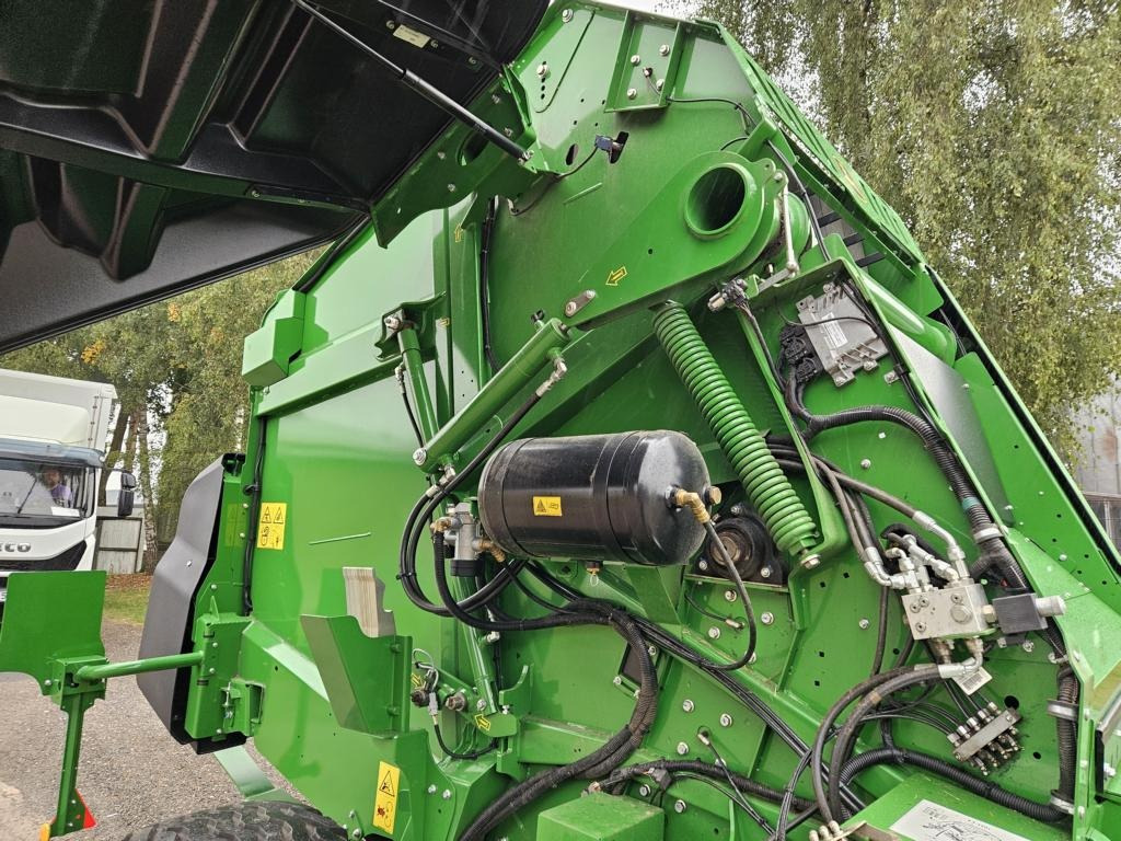 John Deere V461M - PAKET FÜR RUNDBALLENPR - 包膜机:图2 John Deere V461M - PAKET FÜR RUNDBALLENPR - 包膜机:图2