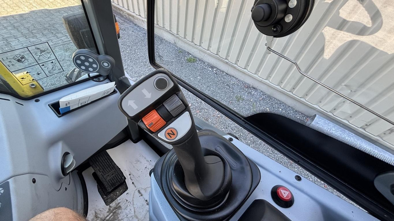 Kramer 5065 - 轮式装载机:图3 Kramer 5065 - 轮式装载机:图3