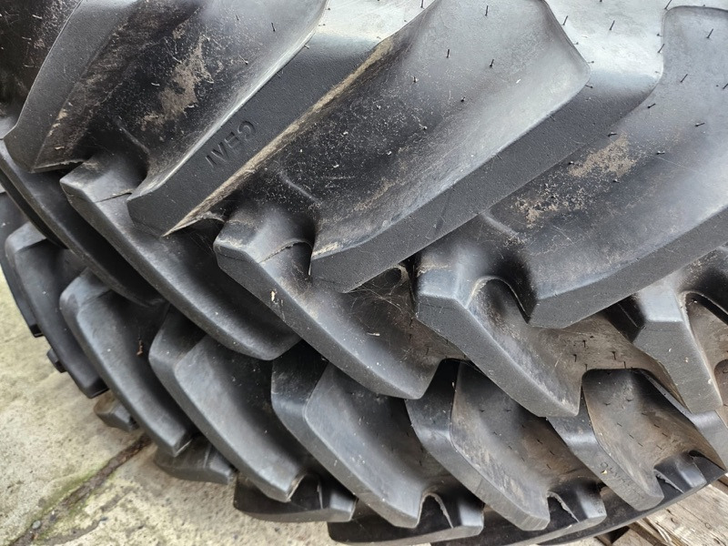 Massey Ferguson 6S. 165 Dyna-6 Exclusive - 拖拉机:图4 Massey Ferguson 6S. 165 Dyna-6 Exclusive - 拖拉机:图4