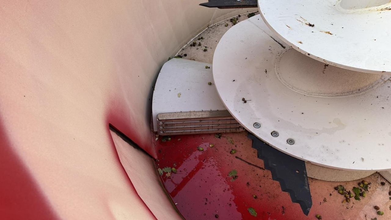 Mayer TRAILEDLINE CLASSIC DUO 16 - 饲料搅拌车:图3 Mayer TRAILEDLINE CLASSIC DUO 16 - 饲料搅拌车:图3