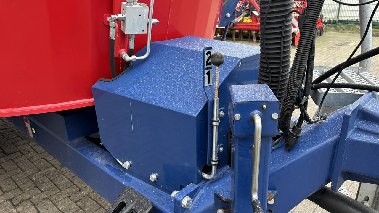 新的 饲料搅拌车 Siloking VM-14 DUO T:图12 新的 饲料搅拌车 Siloking VM-14 DUO T:图12