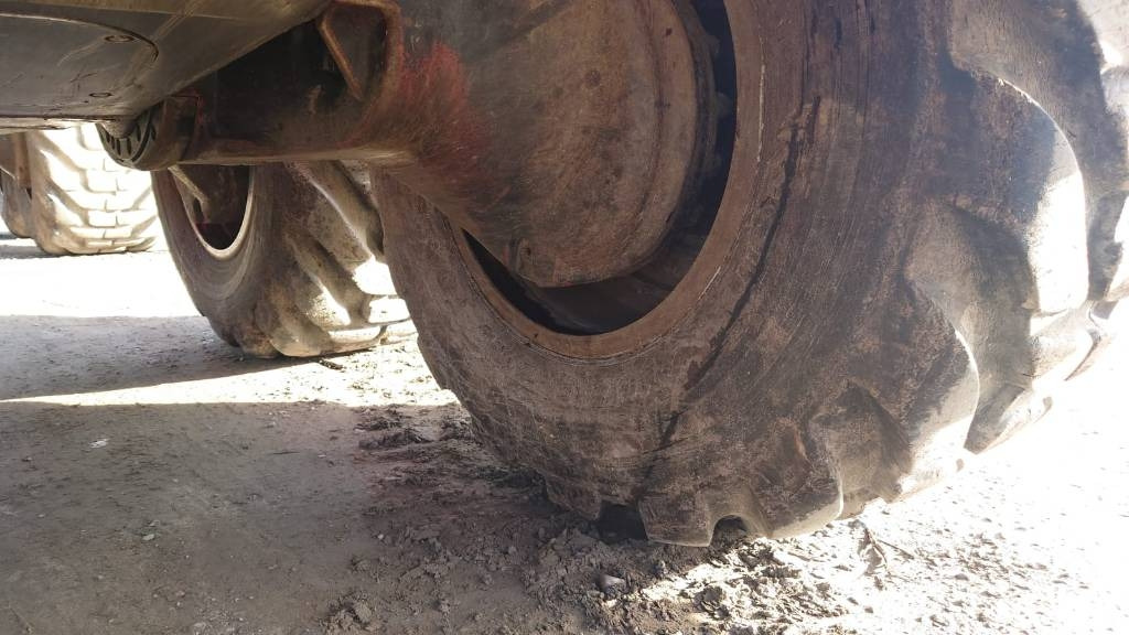 Komatsu 845  - 传送装置:图5 Komatsu 845  - 传送装置:图5