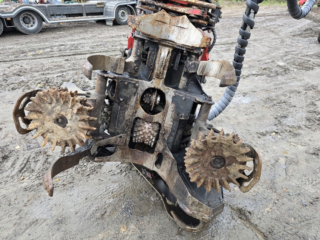 Komatsu 901XC  - 林业收割机:图4 Komatsu 901XC  - 林业收割机:图4