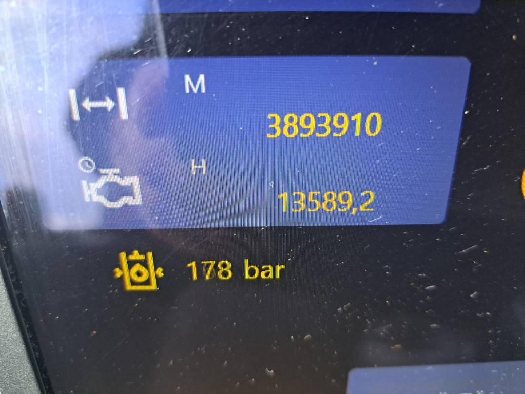 Komatsu 901xc - 林业收割机:图2 Komatsu 901xc - 林业收割机:图2