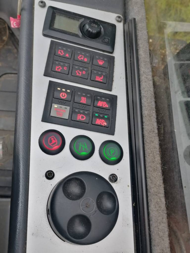 Komatsu 931  - 林业收割机:图5 Komatsu 931  - 林业收割机:图5