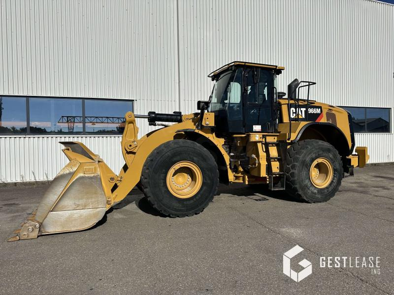 Caterpillar 966M - 轮式装载机:图1 Caterpillar 966M - 轮式装载机:图1