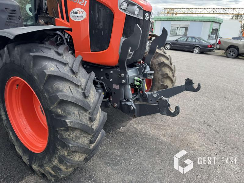 Kubota M6121 - 拖拉机:图5 Kubota M6121 - 拖拉机:图5
