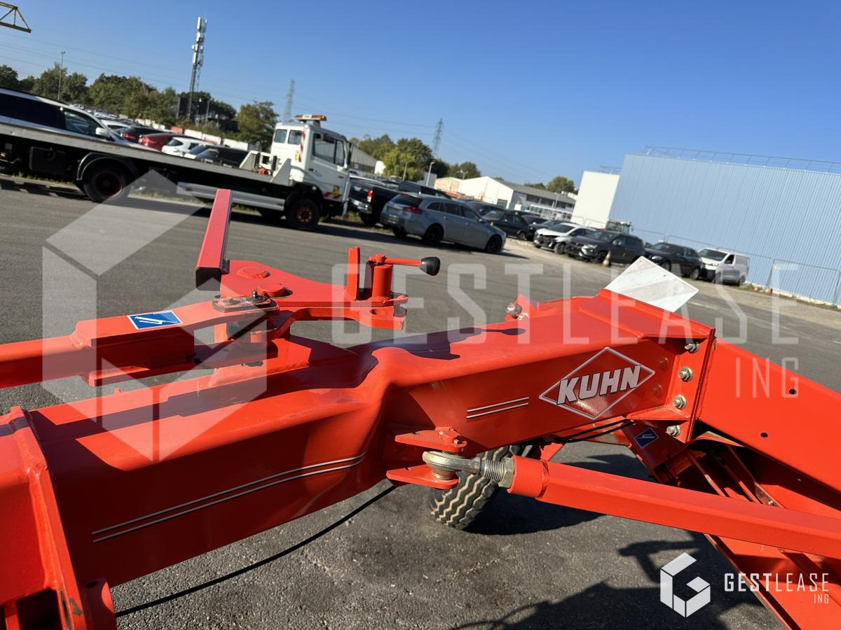 Kuhn GA 7302 DL - 翻草机/ 搂草机:图4 Kuhn GA 7302 DL - 翻草机/ 搂草机:图4