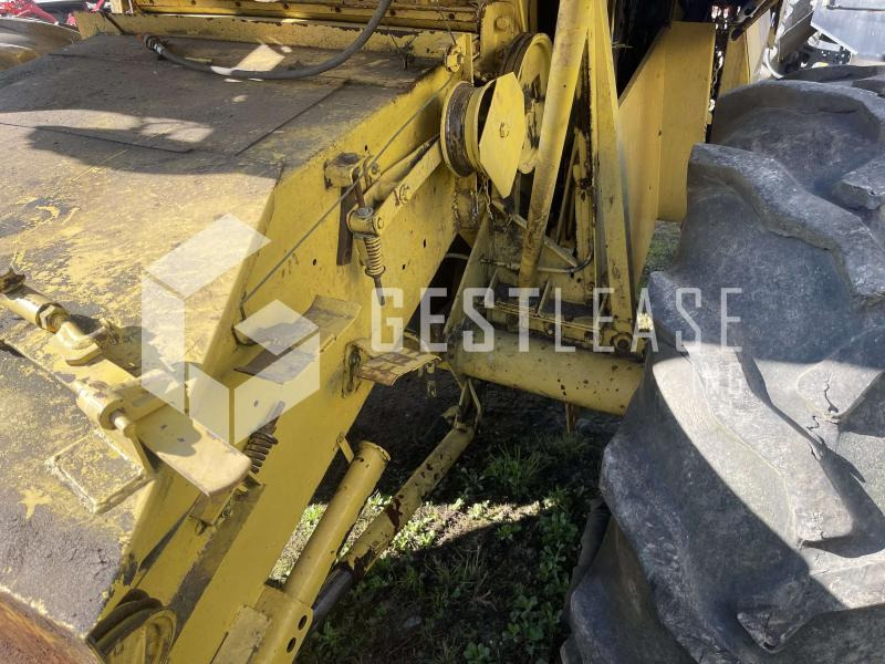 New Holland CLAYSON 1540 租赁 New Holland CLAYSON 1540：图25