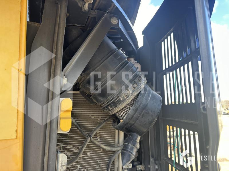 Volvo ECR145 EL - 履带式挖掘机:图4 Volvo ECR145 EL - 履带式挖掘机:图4