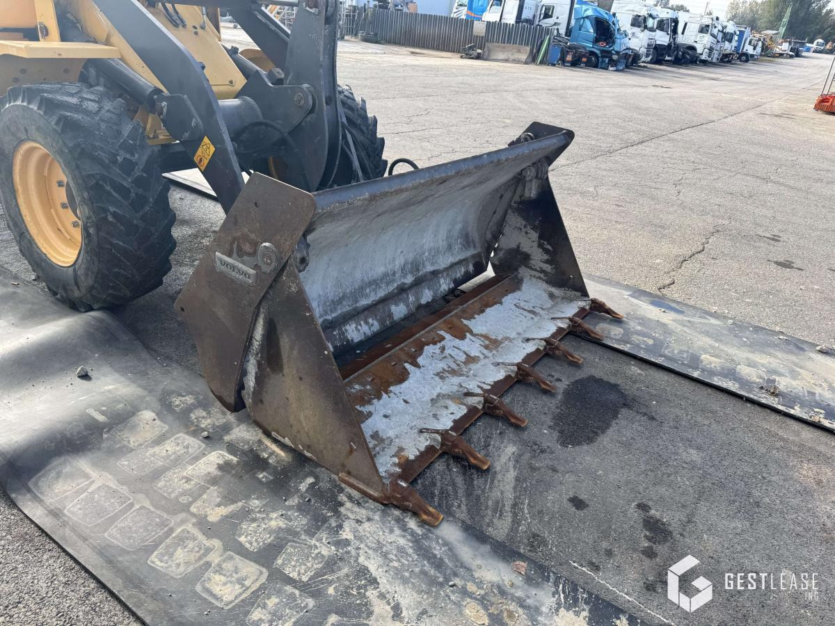 Volvo L30G - 轮式装载机:图5 Volvo L30G - 轮式装载机:图5