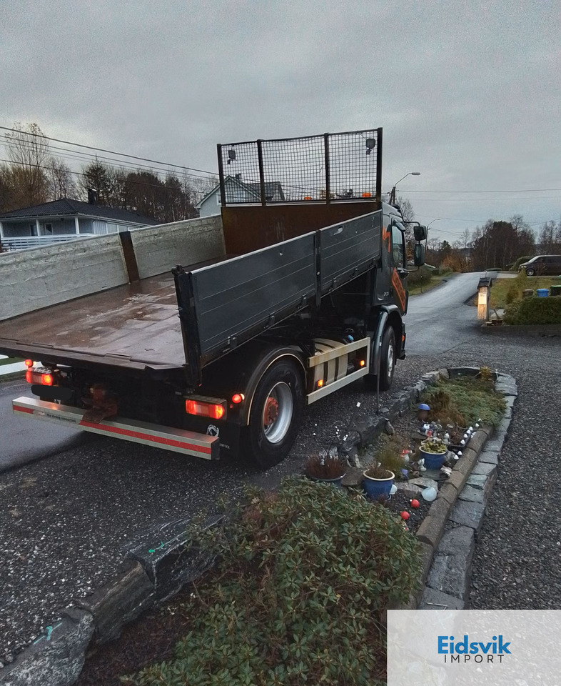 VOLVO EF 340 - 翻斗车:图3 VOLVO EF 340 - 翻斗车:图3